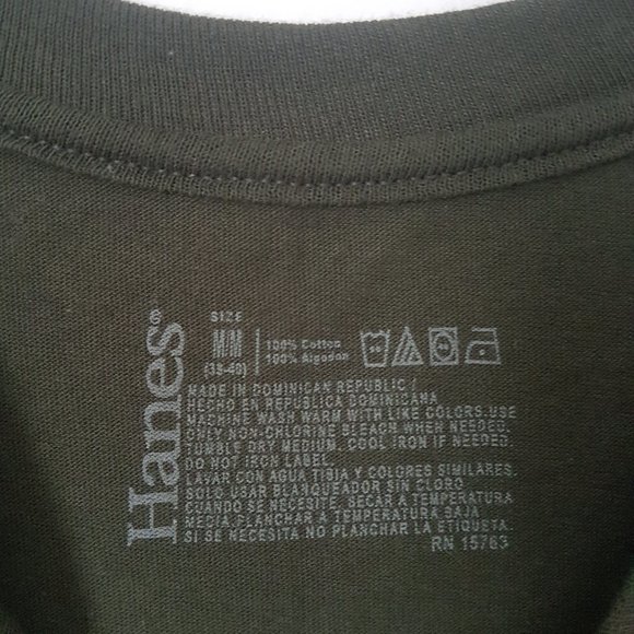 Hanes Men Green Tagless Short Sleeve T-Shirt, M - Picture 3 of 4
